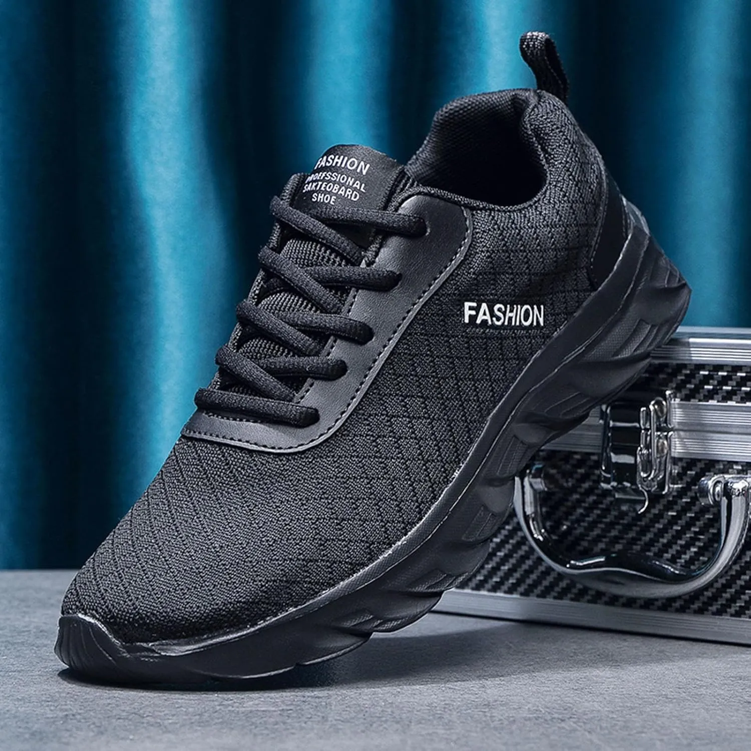 Mens Loafers & Slip-Ons Men Sports Shoes Fashionable New Pattern Solid Color Simple Mesh Breathable Comfortable