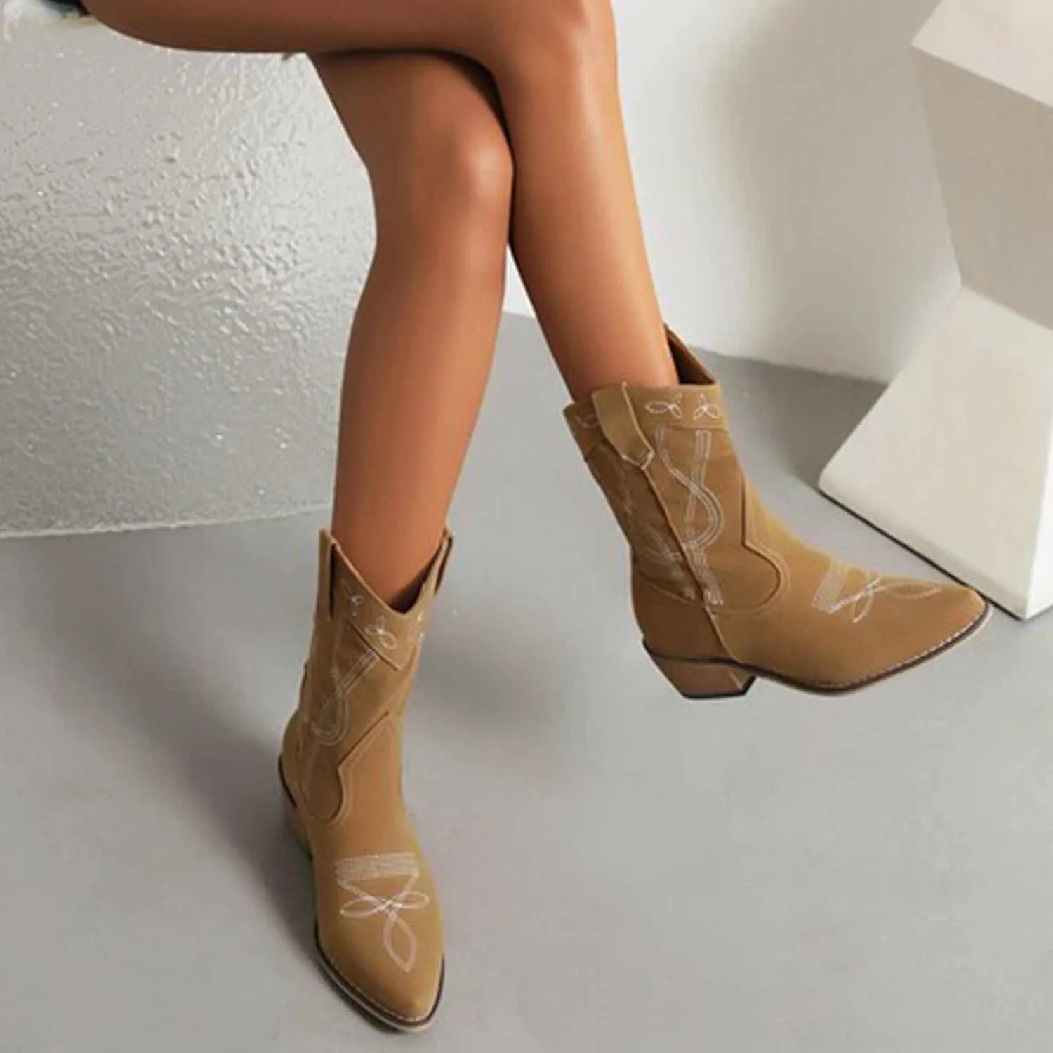 OMEARK Women's Cowboy Western Boots, Fashion Square Toe Faux PU Embroidered Wide Ankle-High Calf Boot, Winter Block Heel Ankle Chelsea Boots